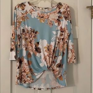 Floral top